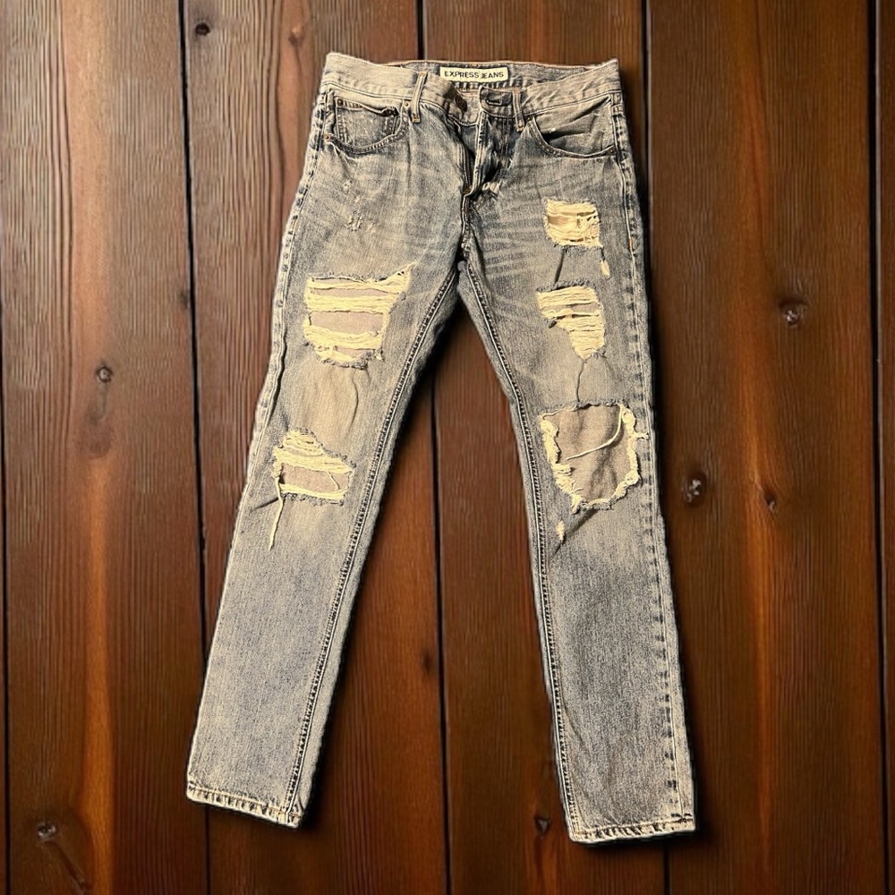 EXPRESS Rocco Slim Fit Distressed Blue Jeans 30x30 – Rugged & Stylish